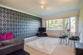 2 bedroom Flat to re...